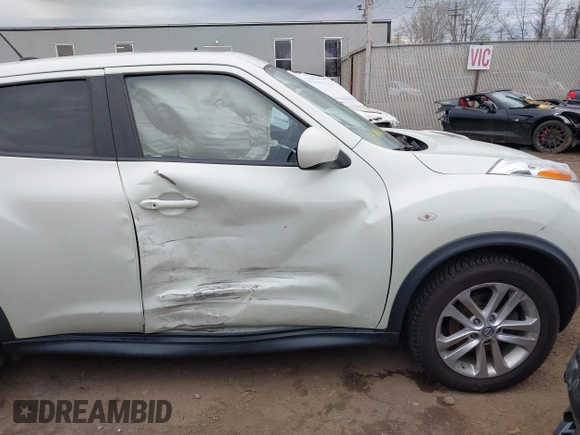 2012 Nissan Juke SL with VIN JN8AF5MV4CT113477, listed as a IAAI auction lot 41932564 with 126,536 mi miles. Bid and sale history available at carsss.com. Image 6.
