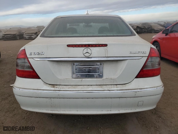 2007 Mercedes-Benz E-Class 3.0L with VIN WDBUF22X87B222403, listed as a Copart auction lot 83885024 with 127,567 mi miles and Clean Title. Bid and sale history available at carsss.com. Image 6.
