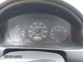 2002 Mazda Protege DX z VIN JM1BJ225821586258, wystawiony jako IAAI lot #42366064 z przebiegiem 167 332 mil mil oraz . Historia ofert i sprzedaży dostępna na DreamBid. Obrazek 7.