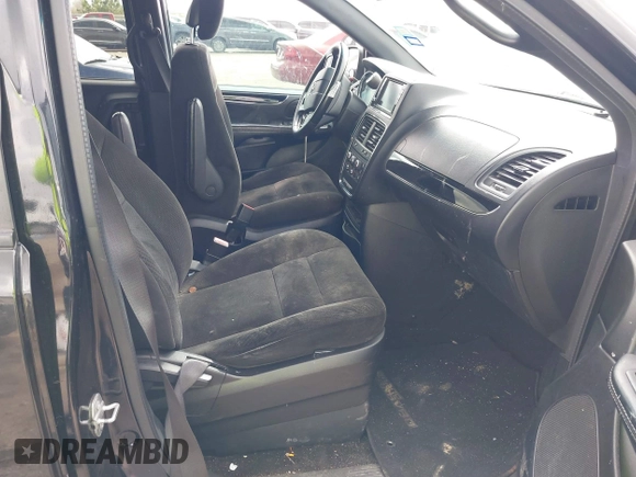 2016 Dodge Grand Caravan SE with VIN 2C4RDGBG8GR115833, listed as a IAAI auction lot 41715394 with 295,215 mi miles and . Bid and sale history available at DreamBid. Image 5.