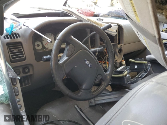 2002 Ford Escape XLT Choice with VIN 1FMCU04172KA69212, listed as a Copart auction lot 62459715 with Not provided miles and Salvage title. Bid and sale history available at DreamBid. Image 8.