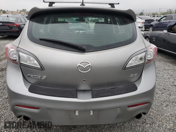 2011 Mazda 3 S Grand Touring z VIN JM1BL1M61B1452718, wystawiony jako Copart lot #50058205 z przebiegiem 160 504 mil mil oraz Szkoda całkowita • Salvage title. Historia ofert i sprzedaży dostępna na DreamBid. Obrazek 6.