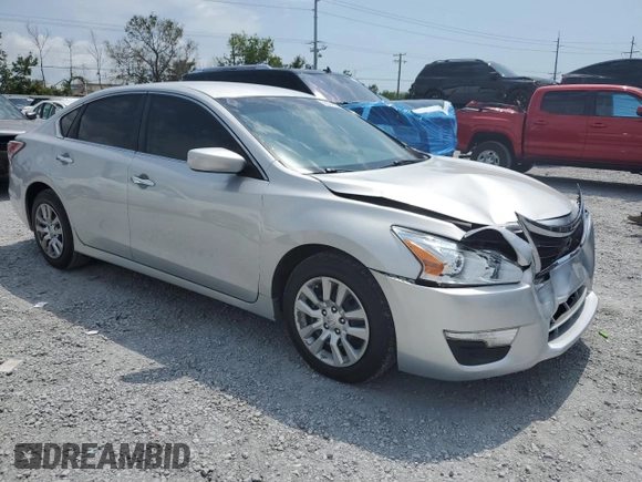 2015 Nissan Altima 2.5 z VIN 1N4AL3AP1FN341577, wystawiony jako Copart lot #56374785 z przebiegiem 162 255 mil mil oraz Szkoda całkowita • Salvage title. Historia ofert i sprzedaży dostępna na DreamBid. Obrazek 4.