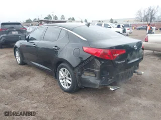 2012 Kia Optima LX with VIN 5XXGM4A72CG006536, listed as a IAAI auction lot 41593608 with 262,326 mi miles. Bid and sale history available at carsss.com. Image 3.