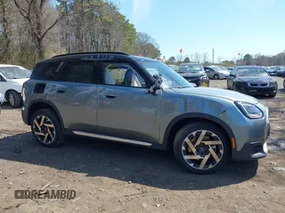 2025 MINI Countryman z VIN WMZ23GA02S7P85607, wystawiony jako IAAI lot #41982065 z przebiegiem 5269 mil mil oraz . Historia ofert i sprzedaży dostępna na DreamBid. Obrazek 12.