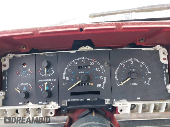 1989 Ford F-150 with VIN 1FTEF14N0KLA44582, listed as a IAAI auction lot 42108560 with 622 mi miles. Bid and sale history available at carsss.com. Image 7.