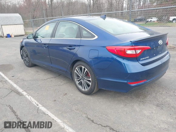 2015 Hyundai Sonata SE with VIN 5NPE24AF2FH031868, listed as a IAAI auction lot 42047793 with 241,219 mi miles and . Bid and sale history available at DreamBid. Image 3.