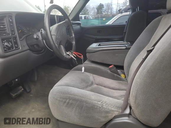 2003 Chevrolet Silverado 1500 LT with VIN 1GCEK19T63Z338683, listed as a Copart auction lot 51068285 with 197,071 mi miles and Salvage Title. Bid and sale history available at DreamBid. Image 7.