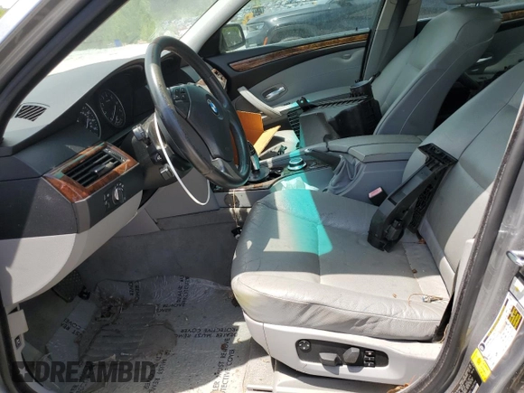2008 BMW 5 Series 528i with VIN WBANU53588CT00794, listed as a Copart auction lot 53737315 with Not provided miles and Salvage title. Bid and sale history available at DreamBid. Image 7.