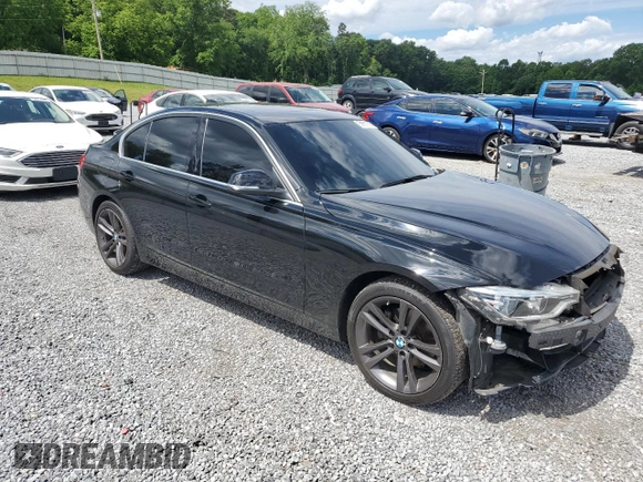 2017 BMW 3 Series 330i xDrive z VIN WBA8D9C33HA005326, wystawiony jako Copart lot #55651035 z przebiegiem 32 829 mil mil oraz Szkoda całkowita • Salvage title. Historia ofert i sprzedaży dostępna na DreamBid. Obrazek 4.