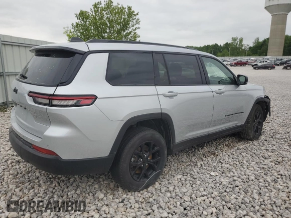 2024 Jeep Grand Cherokee Altitude with VIN 1C4RJKAG9R8553627, listed as a Copart auction lot 58495235 with 29,365 mi miles and Clean title. Bid and sale history available at DreamBid. Image 3.
