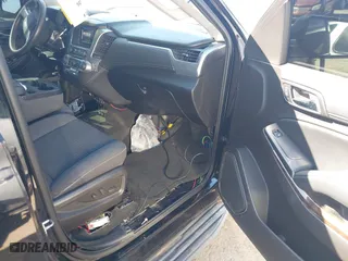 2016 Chevrolet Tahoe Commercial with VIN 1GNSKFEC0GR271243, listed as a IAAI auction lot 41744341 with 189,878 mi miles. Bid and sale history available at carsss.com. Image 5.