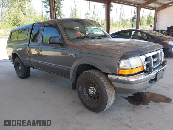 1998 Ford Ranger XL z VIN 1FTZR15X3WPA13348, wystawiony jako IAAI lot #42374950 z przebiegiem 239 535 mil mil oraz . Historia ofert i sprzedaży dostępna na DreamBid. Obrazek 1.