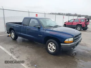 2002 Dodge Dakota with VIN 1B7GL12X32S626025, listed as a IAAI auction lot 41546565 with 269,061 mi miles and . Bid and sale history available at carsss.com. Image 1.