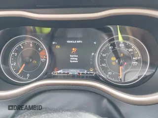 2017 Jeep Cherokee Limited с VIN 1C4PJMDB3HD227220, выставлен на аукционе IAAI как лот 42263278 с пробегом 138 052 миль миль и . История ставок и продаж доступна на DreamBid. Изображение 7.