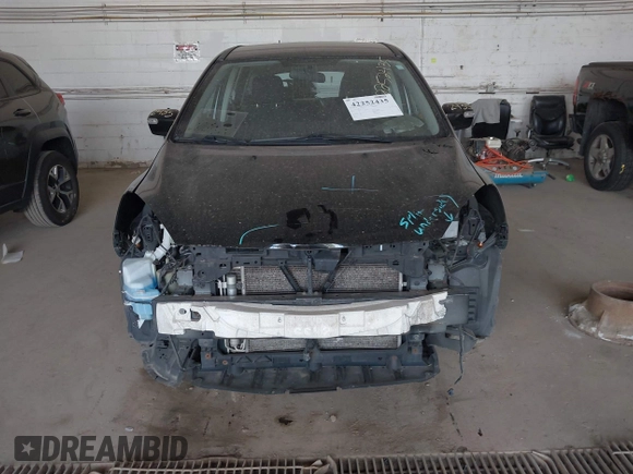 2013 Mazda 5 Sport z VIN JM1CW2BL6D0154104, wystawiony jako IAAI lot #42252435 z przebiegiem 133 413 mil mil oraz . Historia ofert i sprzedaży dostępna na DreamBid. Obrazek 6.
