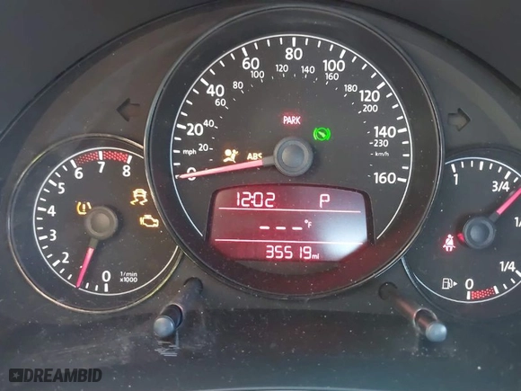 2012 Volkswagen Beetle 2.5L PZEV with VIN 3VWJP7AT5CM631505, listed as a IAAI auction lot 41733955 with 35,519 mi miles. Bid and sale history available at carsss.com. Image 15.