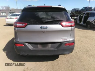 2016 Jeep Cherokee Sport z VIN 1C4PJLAB2GW346958, wystawiony jako IAAI lot #41894737 z przebiegiem 125 771 mil mil oraz . Historia ofert i sprzedaży dostępna na DreamBid. Obrazek 16.