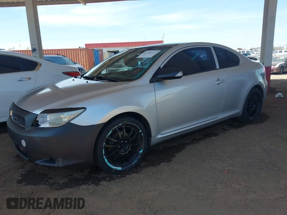 2006 Scion tC z VIN JTKDE177060133239, wystawiony jako IAAI lot #42340161 z przebiegiem 179 990 mil mil oraz . Historia ofert i sprzedaży dostępna na DreamBid. Obrazek 2.