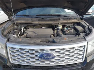 2016 Ford Explorer Platinum with VIN 1FM5K8HT6GGC33858, listed as a IAAI auction lot 41504139 with 133,811 mi miles. Bid and sale history available at carsss.com. Image 10.