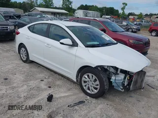 2017 Hyundai Elantra SE z VIN 5NPD74LF2HH212739, wystawiony jako IAAI lot #42244133 z przebiegiem 81 675 mil mil oraz . Historia ofert i sprzedaży dostępna na DreamBid. Obrazek 1.
