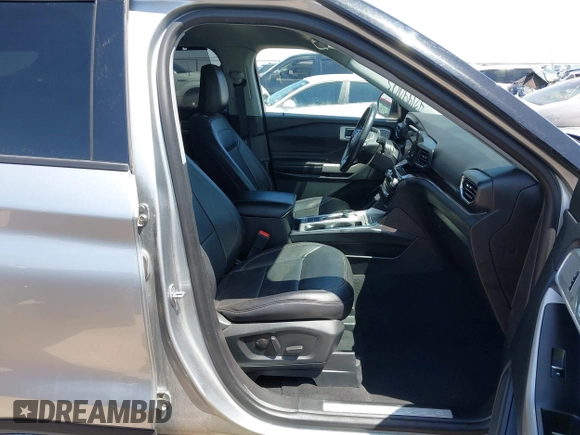 2023 Ford Explorer Limited with VIN 1FMSK7FH6PGA05547, listed as a IAAI auction lot 42149003 with 599,462 mi miles. Bid and sale history available at carsss.com. Image 5.