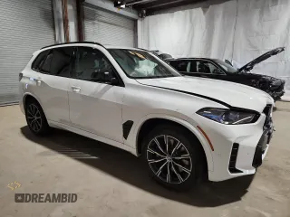 2026 BMW X5 M60i z VIN 5UX33EU09T9014506, wystawiony jako Copart lot #58346625 z przebiegiem 1 367 mil mil oraz Czysty tytuł • Clean title. Historia ofert i sprzedaży dostępna na DreamBid. Obrazek 4.