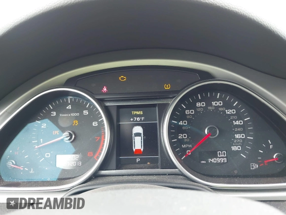 2015 Audi Q7 Premium Plus with VIN WA1LGAFE5FD019091, listed as a IAAI auction lot 42484106 with 140,999 mi miles and . Bid and sale history available at DreamBid. Image 7.