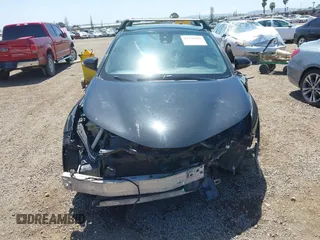 2018 Toyota C-HR XLE z VIN NMTKHMBX3JR024079, wystawiony jako IAAI lot #42110896 z przebiegiem 139 853 mil mil oraz . Historia ofert i sprzedaży dostępna na DreamBid. Obrazek 12.