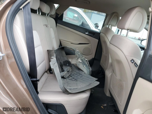 2016 Hyundai Tucson Eco with VIN KM8J3CA28GU160381, listed as a Copart auction lot 51021105 with 131,610 mi miles and Salvage Title. Bid and sale history available at carsss.com. Image 11.