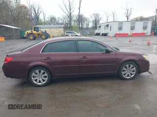 2006 Toyota Avalon XL with VIN 4T1BK36B86U159729, listed as a IAAI auction lot 41979414 with 160,874 mi miles. Bid and sale history available at carsss.com. Image 13.