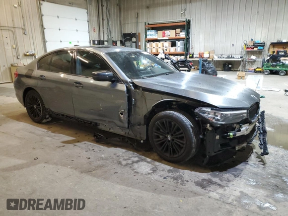 2019 BMW 5 Series 540i xDrive with VIN WBAJE7C55KWW05568, listed as a Copart auction lot 42807505 with 58,611 mi miles and Salvage Title. Bid and sale history available at carsss.com. Image 4.