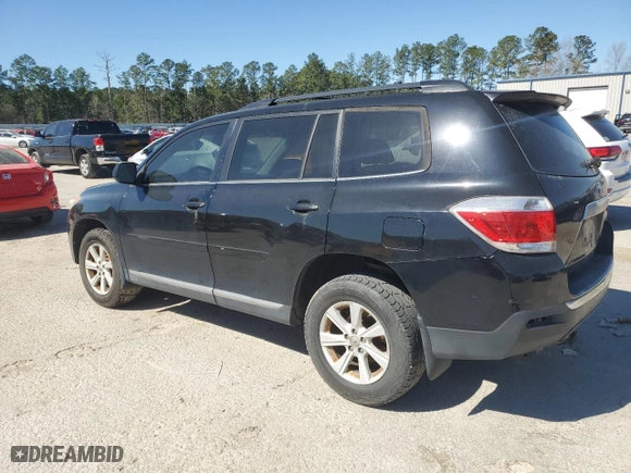 2013 Toyota Highlander with VIN 5TDBK3EH5DS224225, listed as a Copart auction lot 49252795 with 191,484 mi miles and Salvage Title. Bid and sale history available at carsss.com. Image 2.
