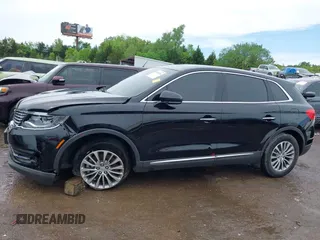 2017 Lincoln MKX Select с VIN 2LMPJ6KR6HBL49829, выставлен на аукционе IAAI как лот 42093216 с пробегом 97 274 миль миль и . История ставок и продаж доступна на DreamBid. Изображение 14.