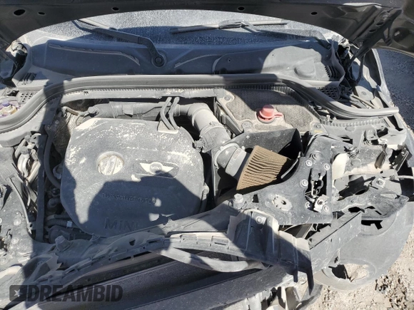 2015 MINI Hardtop S with VIN WMWXP7C52F2A38837, listed as a Copart auction lot 47896825 with 68,784 mi miles and Salvage Title. Bid and sale history available at DreamBid. Image 12.