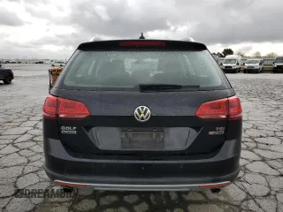 2017 Volkswagen Golf S z VIN 3VWH17AU6HM541294, wystawiony jako Copart lot #53648735 z przebiegiem 49 712 mil mil oraz Szkoda całkowita • Salvage title. Historia ofert i sprzedaży dostępna na DreamBid. Obrazek 6.