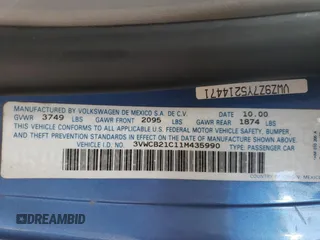 2001 Volkswagen Beetle GLS с VIN 3VWCB21C11M435990, выставлен на аукционе Copart как лот 49212495 с пробегом 60 090 миль миль и Чистый • Clean title. История ставок и продаж доступна на DreamBid. Изображение 12.