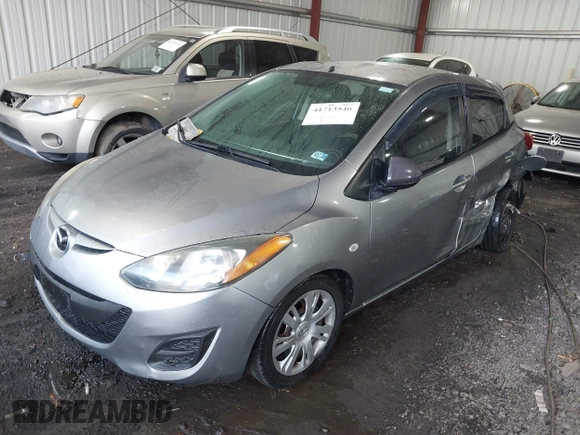 2013 Mazda 2 Sport with VIN JM1DE1KY1D0167999, listed as a IAAI auction lot 41713546 with 204,443 mi miles and . Bid and sale history available at DreamBid. Image 17.