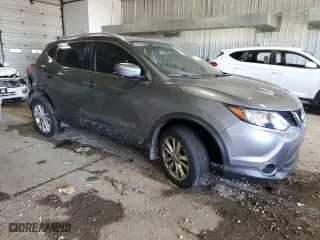 2017 Nissan Rogue Sport SL with VIN JN1BJ1CR6HW135582, listed as a Copart auction lot 50052955 with 102,967 mi miles and Non Repairable. Bid and sale history available at carsss.com. Image 4.