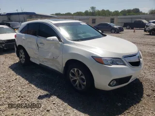 2013 Acura RDX Technology with VIN 5J8TB4H54DL014682, listed as a Copart auction lot 67275074 with 105,858 mi miles and Salvage Title. Bid and sale history available at carsss.com. Image 4.