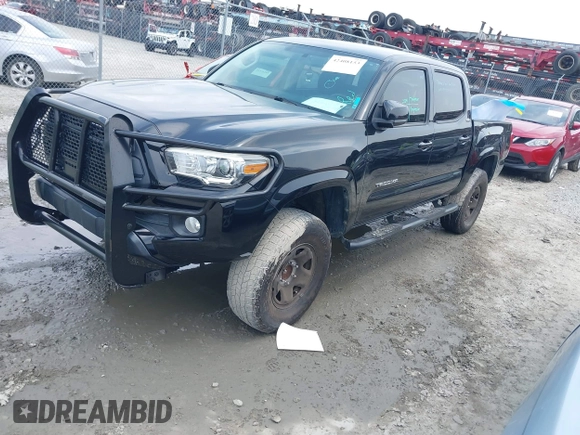 2016 Toyota Tacoma SR5 z VIN 5TFAZ5CN6GX012718, wystawiony jako IAAI lot #42408153 z przebiegiem 136 571 mil mil oraz . Historia ofert i sprzedaży dostępna na DreamBid. Obrazek 2.