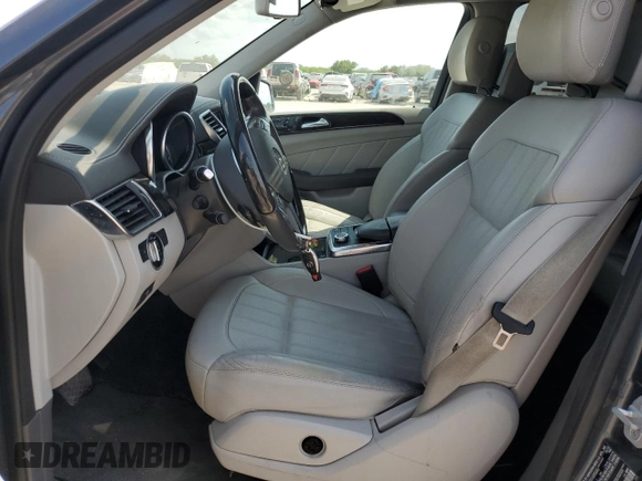 2016 Mercedes-Benz GL with VIN 4JGDF6EE7GA699506, listed as a Copart auction lot 71413054 with 134,898 mi miles and Salvage Title. Bid and sale history available at carsss.com. Image 7.
