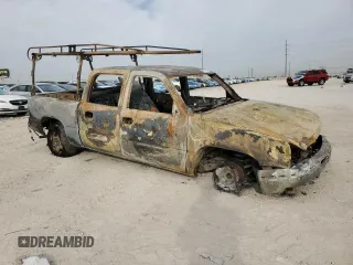2005 Chevrolet Silverado 1500 LS z VIN 2GCEC13T751223320, wystawiony jako Copart lot #47771685 z przebiegiem Nie podano mil oraz Nie do naprawy • Non repairable. Historia ofert i sprzedaży dostępna na DreamBid. Obrazek 4.