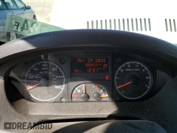 2018 Ram ProMaster Cargo with VIN 3C6TRVAGXJE105060, listed as a Copart auction lot 52821724 with 100,477 mi miles and Salvage Title. Bid and sale history available at DreamBid. Image 9.