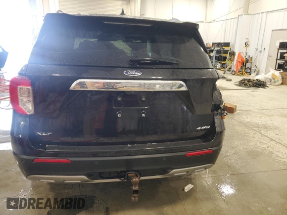 2023 Ford Explorer XLT with VIN 1FMSK8DH5PGC26517, listed as a Copart auction lot 45335625 with 21,164 mi miles and Salvage Title. Bid and sale history available at DreamBid. Image 6.