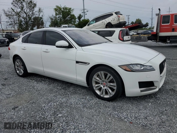 2017 Jaguar XF 35t Premium with VIN SAJBD4BV7HCY48451, listed as a Copart auction lot 58133385 with 65,085 mi miles and Salvage title. Bid and sale history available at DreamBid. Image 4.
