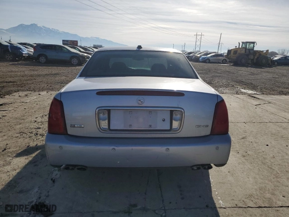 2004 Cadillac DeVille DHS with VIN 1G6KE54Y74U238243, listed as a Copart auction lot 85054564 with 142,652 mi miles and Salvage Title. Bid and sale history available at carsss.com. Image 6.