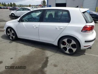 2012 Volkswagen GTI w/Conv & Sunroof PZEV с VIN WVWHD7AJ4CW106637, выставлен на аукционе Copart как лот 54428875 с пробегом 62 327 миль миль и Списание • Salvage title. История ставок и продаж доступна на DreamBid. Изображение 2.