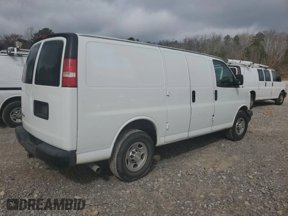 2016 Chevrolet Express Cargo Van with VIN 1GCWGAFG5G1286559, listed as a Copart auction lot 47315335 with 143,436 mi miles and Clean Title. Bid and sale history available at carsss.com. Image 3.