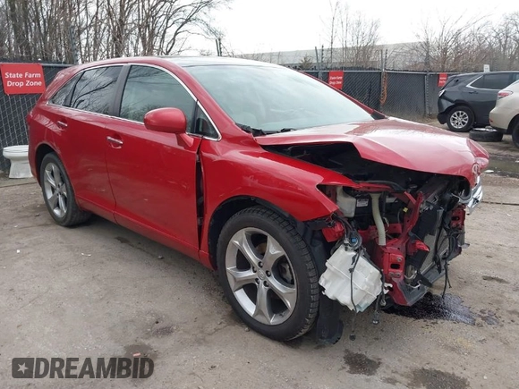 2010 Toyota Venza with VIN 4T3ZK3BB4AU023277, listed as a IAAI auction lot 41790216 with 300,438 mi miles. Bid and sale history available at carsss.com. Image 1.